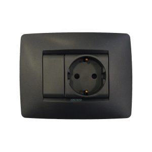 Gewiss GW12051 vavien + GW12241 2M torpaqlı elektrik yuvası mat qara rəng