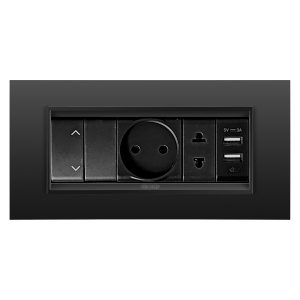 Gewiss GW12140 Jaluz elektrik açarı qara, GW12051 vavien qara, GW12246 2M elektrik yuvası, GW12287 1M elektrik yuvası, GW12447 USB elektrik yuvası metal çərçivə monoxrom